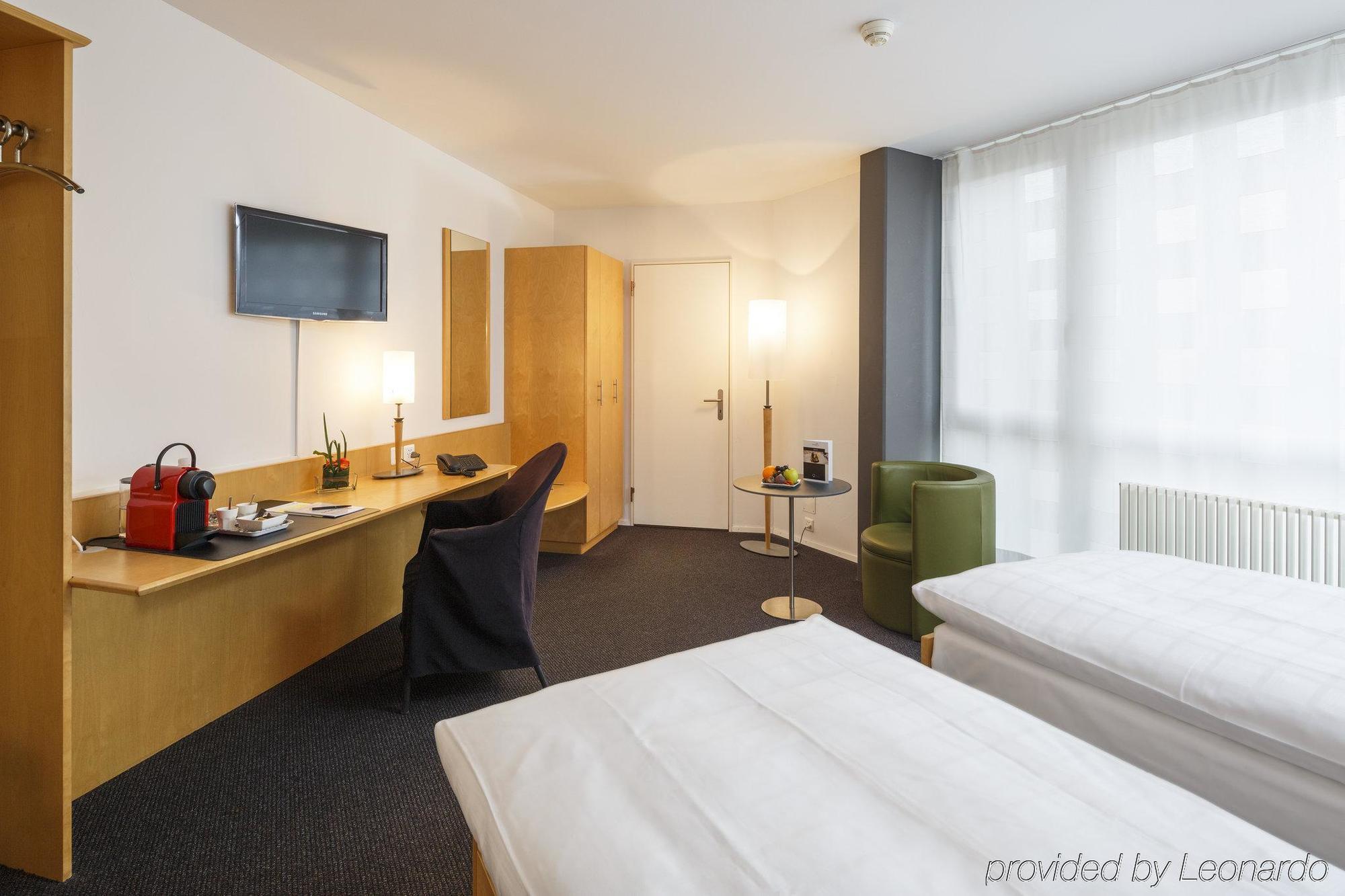 Hotel East End Фрауенфелд Екстериор снимка