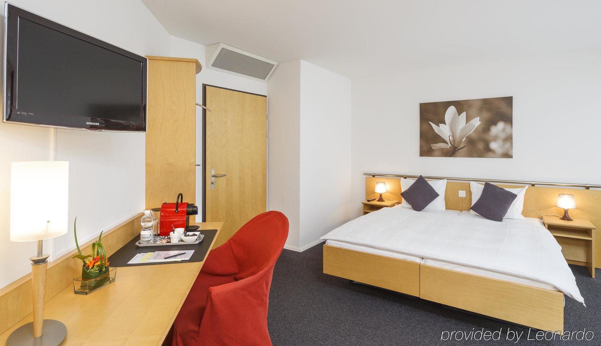 Hotel East End Фрауенфелд Екстериор снимка